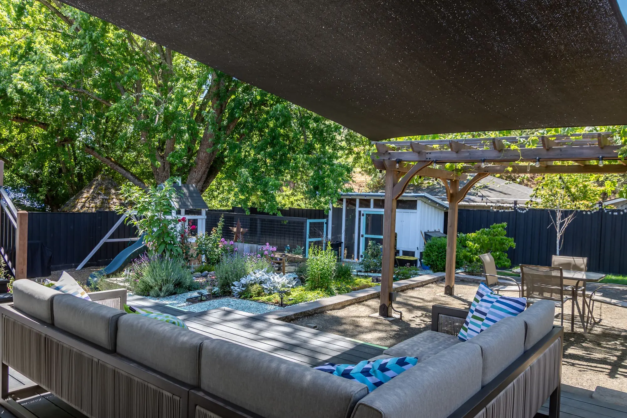 Backyard Movie Theatre Area